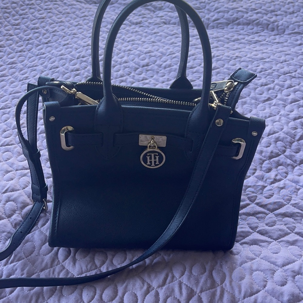 Tommy Hilfiger bag